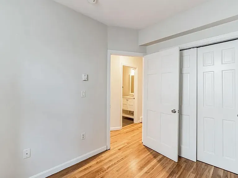 204 H St #1 — Photo 6