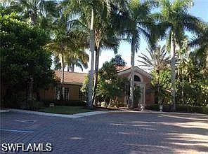2 bed, 2.0 bath, 1042 sqft, $2,500 — Photo 3