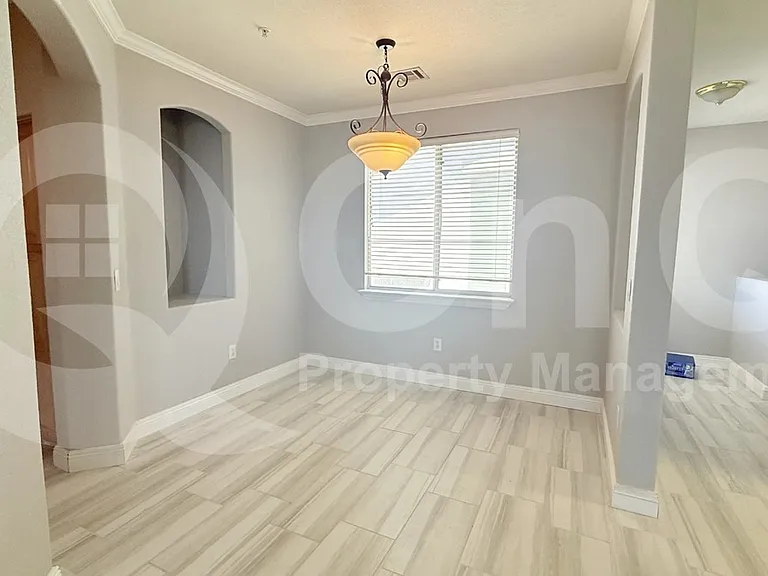 2992 N Miller Rd #215B — Photo 15