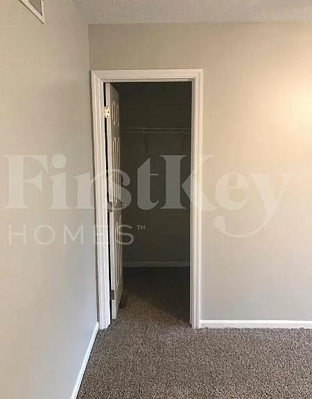 40 Sprucewood Ct — Photo 26