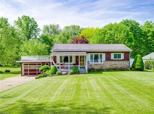 800 E Cassell Ave, Barberton, OH