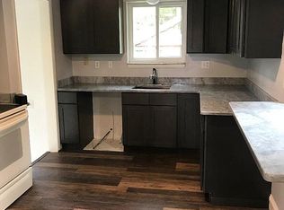 1002 Mahaffy Ave, Rochester, MI 48307