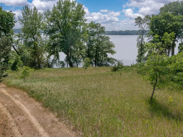 16771 Cram Ln, Waterville, MN 56096