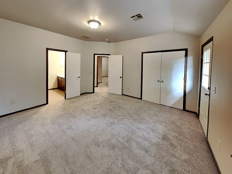 1720 W Palm Pl — Photo 12