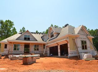 225 Water Oak Trl, Hoschton, GA 30548