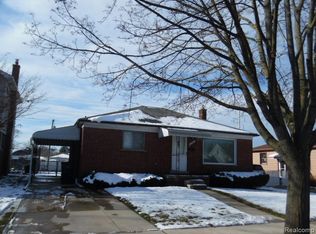 1740 Cora St, Wyandotte, MI 48192