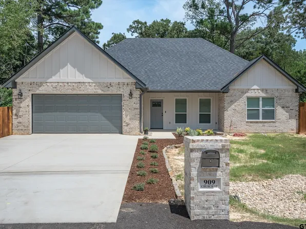 909 Church St, Athens, TX 75751