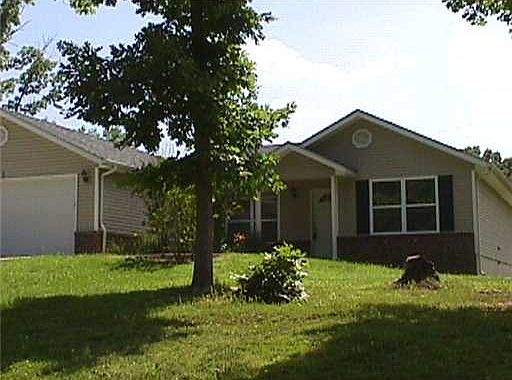 1st image of 2 Boxford Dr
