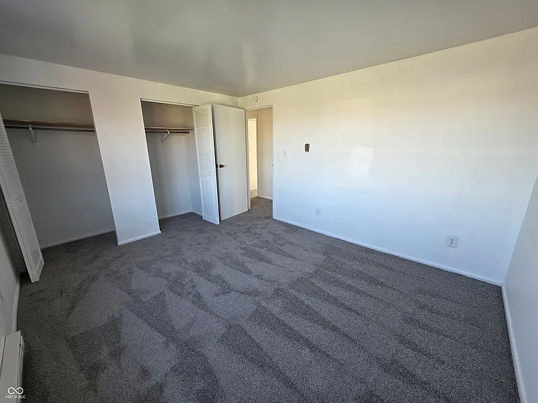 3815 Biscayne Rd — Photo 11