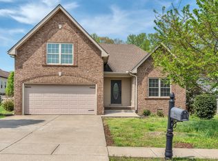 213 Brandywine Ln, Springfield, TN 37172