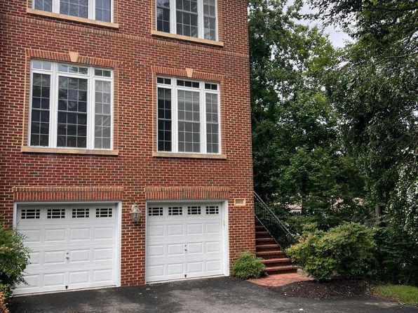 (undisclosed Address)