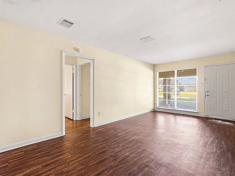 10227 Glenmawr Dr — Photo 19
