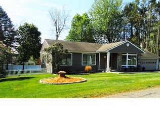 30 Laurel Dr, Brookfield, CT 06804