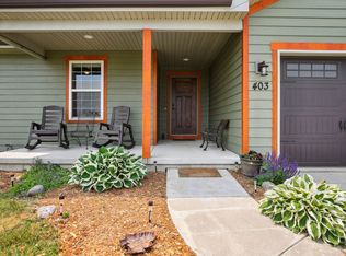 403 Rocket Rd, Tolono, IL 61880