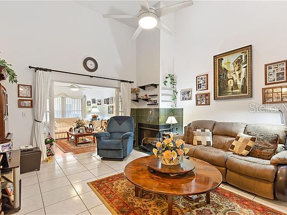 5th image of 278 Buckingham Pl