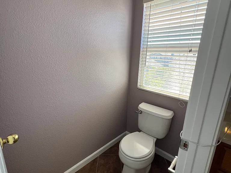 831 Spring Mountain Ln — Photo 9