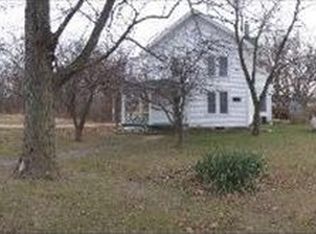 2458 N 42nd Rd, Sheridan, IL 60551