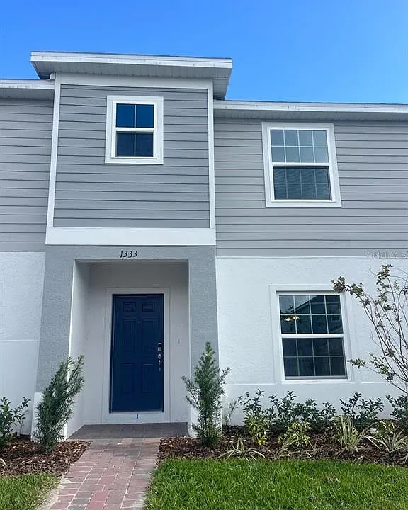 1333 Blazing Star Ln