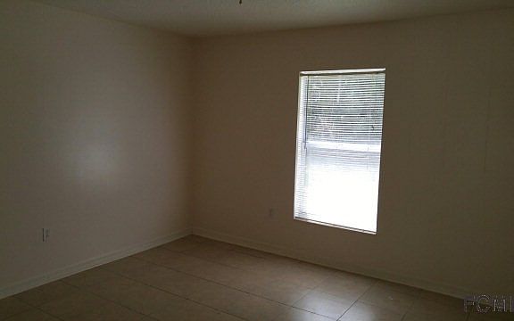3rd image of 13 Ullman Ct #B