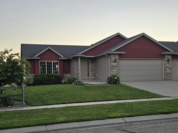 501 Towne Dr NE, Byron, MN 55920