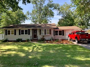 25 Oak Ridge Pkwy, Toms River, NJ 08755