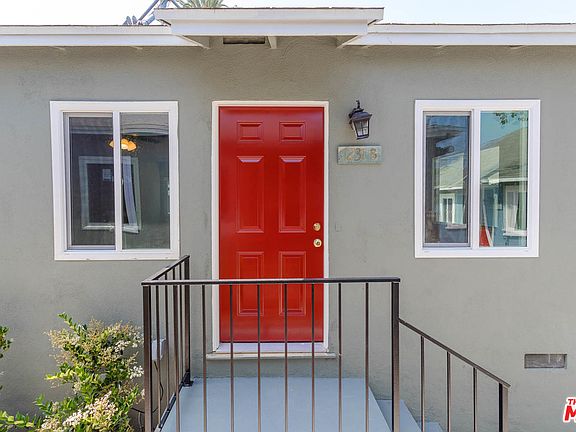 4th image of 1231 E Harvard St APT B