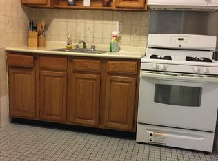 440 E 240th St, Bronx, NY 10470