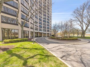 5000 Town Ctr Suite 2605, Southfield, MI 48075