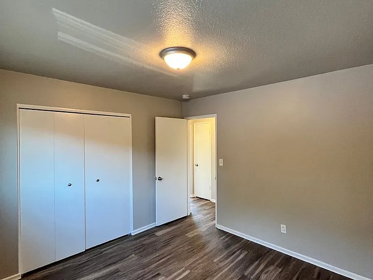 The Rivercrest Apartments by Star Metro — Photo 38