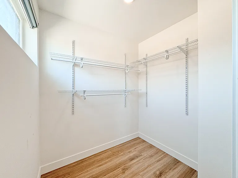 1743 Armacost Ave — Photo 43
