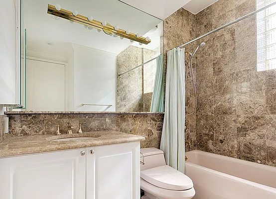 Rented by Warburg | media 17