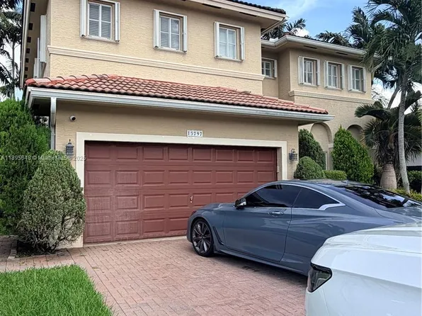 15797 SW 147th Ln, Miami, FL 33196