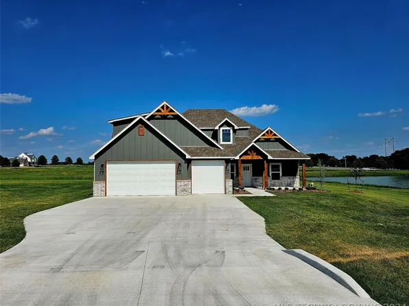 21875 Westin Park Ln, Claremore, OK 74019