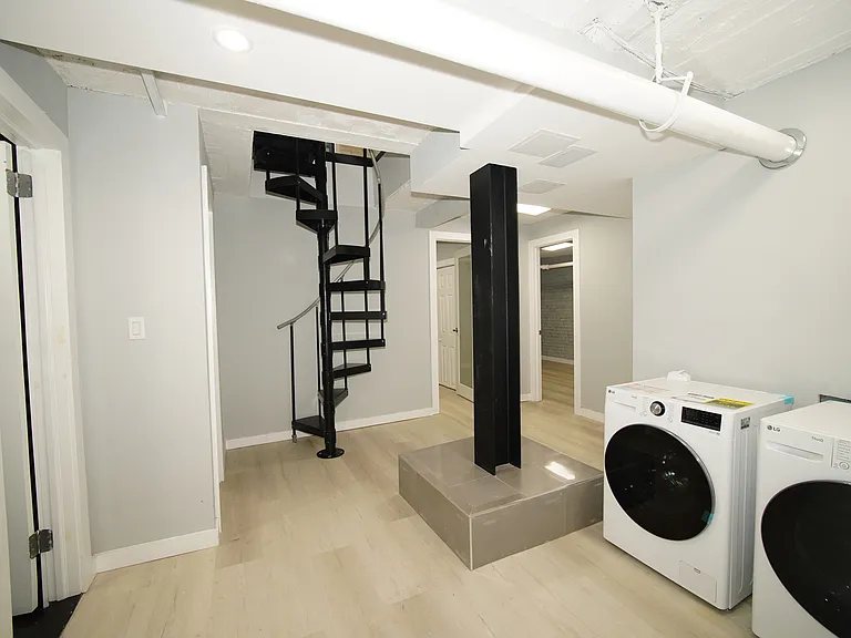 195 Stanton St #D-1 — Photo 12