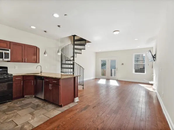 1906 N 18th St #A, Philadelphia, PA 19121