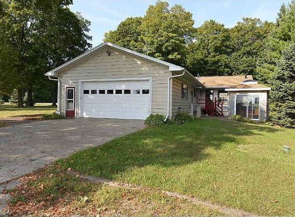 4th image of 5380 Oxford Ave
