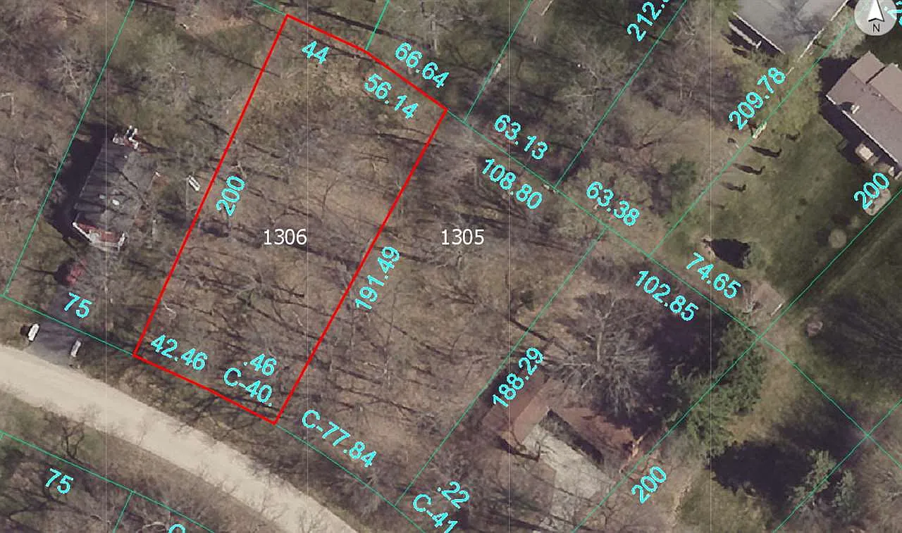 1305 Chadbourne Dr photo 1