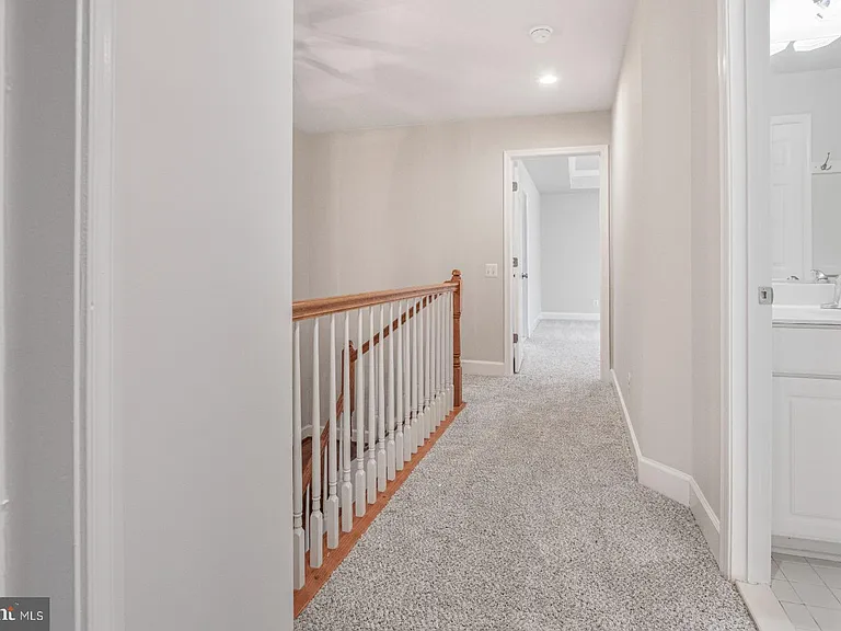 14741 Potomac Branch Dr — Photo 23