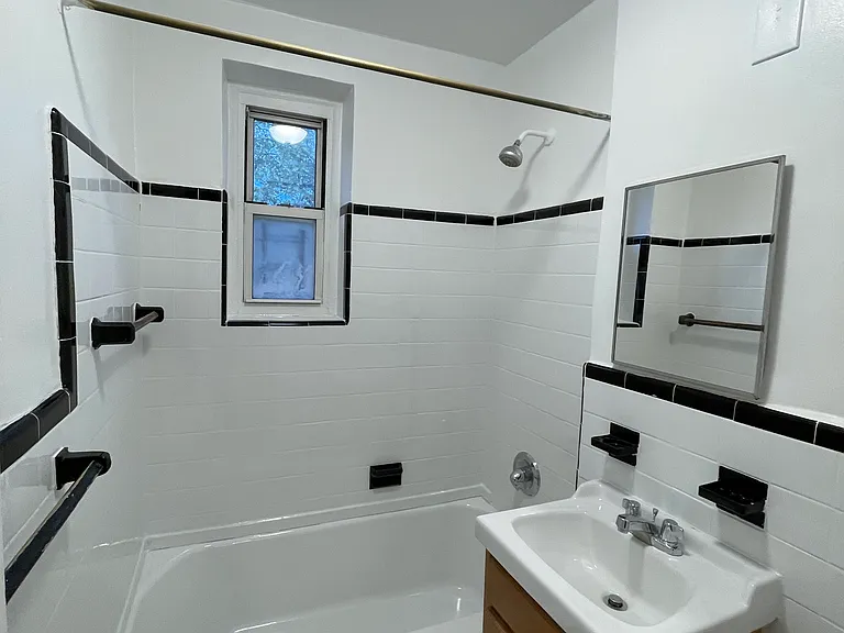 40-25 192nd St #3 — Photo 6