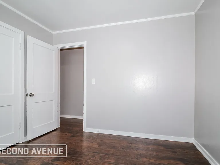 110 E Myrtle Dr — Photo 14