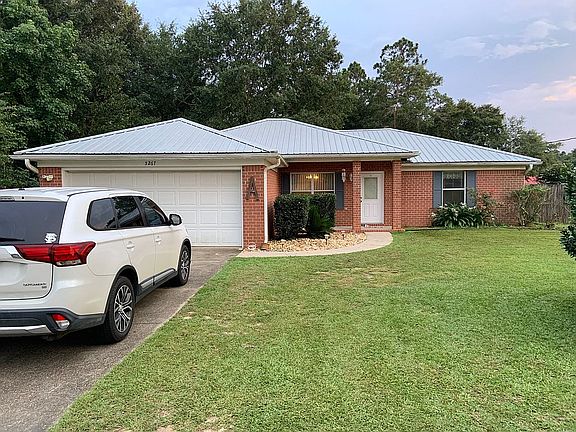 2nd image of 5267 Deerfoot Ln