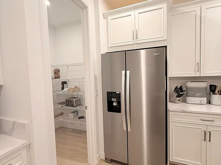 13462 SW Bally Dr — Photo 8