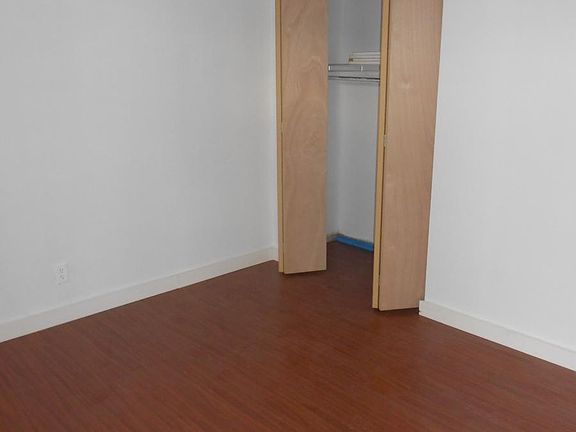 4th image of 4061 N Dixie Hwy APT 2