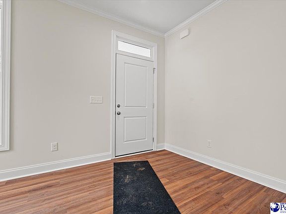 5th image of 325 W College Ave