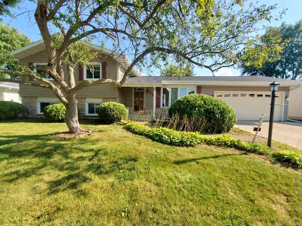 223 Center St, Fond Du Lac, WI 54937