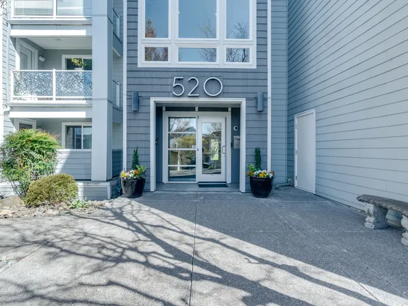 520 SE Columbia River Dr APT 314, Vancouver, WA 98661