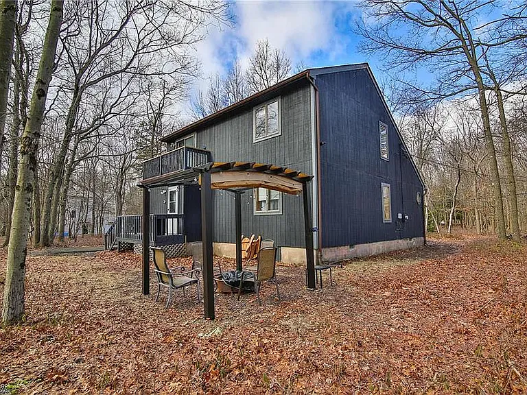 267 Brier Crest Rd — Photo 12