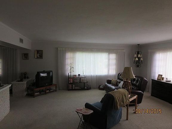 3rd image of 649 Royal Palm Blvd