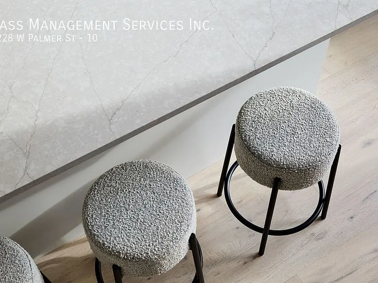 3228 W Palmer St #10 — Photo 5