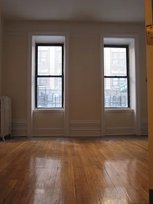 Rented by City Connections Realty | media 3